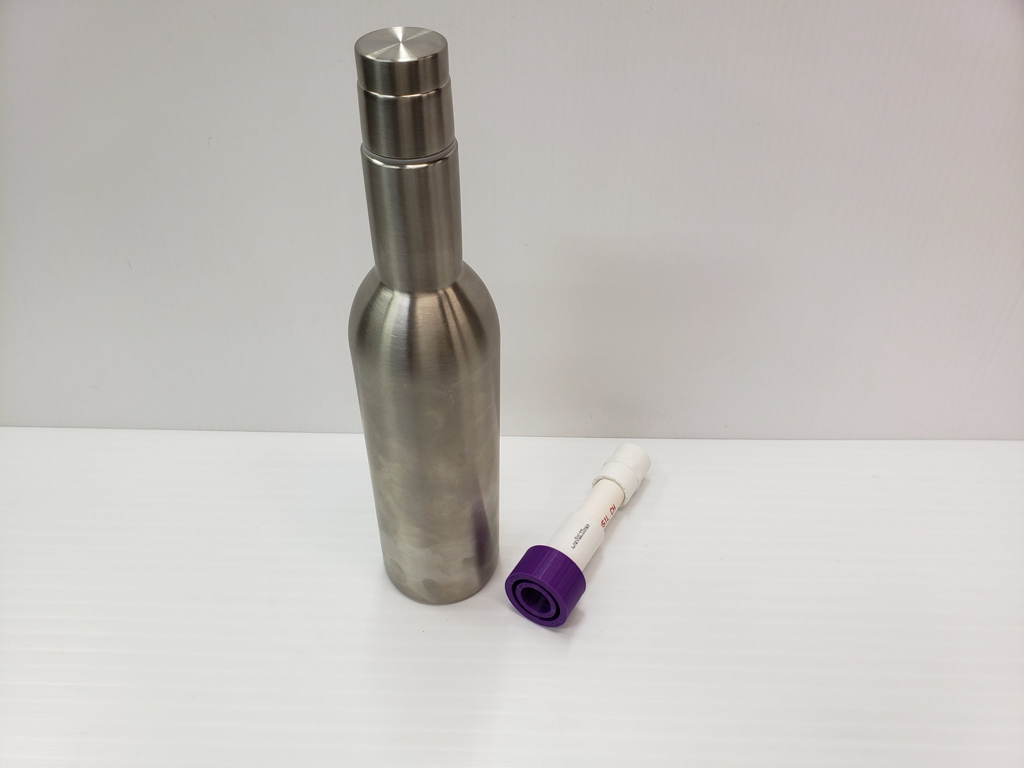 25oz Hogg Wine Bottle Insert